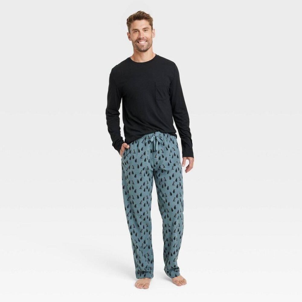NEW! Men's Big & Tall Penguin Print Microfleece Pajama PJ Set 2pc - Goodfellow